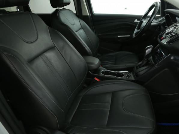 Ford Kuga II с пробегом 2014 года, цена 1 198 000 рублей, 121500 км, внедорожник, Автокод Объявления