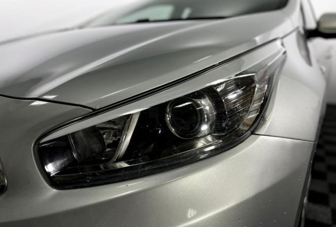 Kia Ceed II Рестайлинг с пробегом 2015 года, цена 1 285 000 рублей, 97142 км, универсал, Автокод Объявления