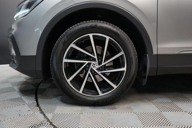 Volkswagen Tiguan II Рестайлинг с пробегом 2020 года, цена 2 974 000 рублей, 66045 км, внедорожник, Автокод Объявления