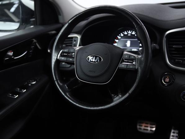 Kia Sorento III Prime Рестайлинг с пробегом 2018 года, цена 3 250 000 рублей, 97598 км, внедорожник, Автокод Объявления