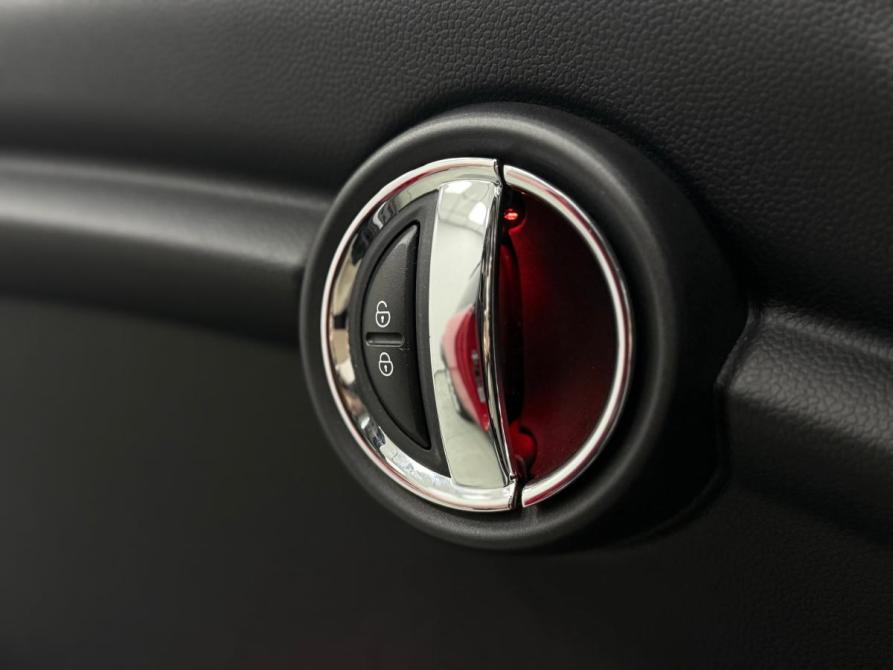 Mini Hatch III (F55/F56) Рестайлинг Казань  - изображение 13
