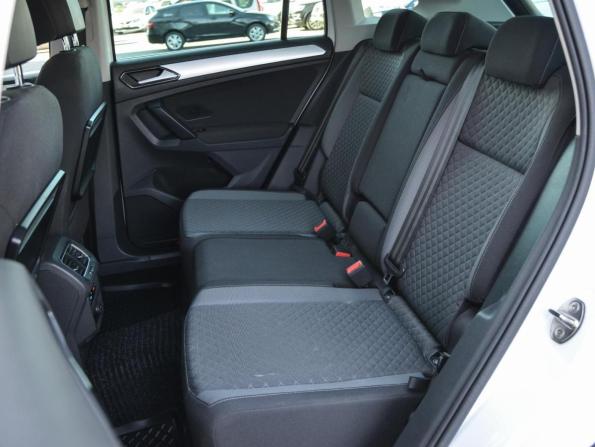 Volkswagen Tiguan II с пробегом 2017 года, цена 2 349 000 рублей, 89160 км, внедорожник, Автокод Объявления