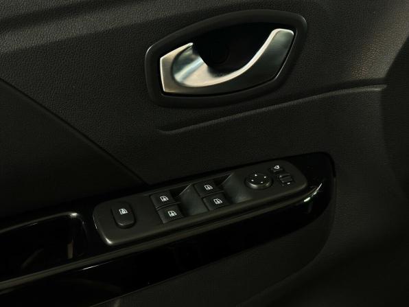 Renault Kaptur I Рестайлинг с пробегом 2021 года, цена 1 749 000 рублей, 87476 км, внедорожник, Автокод Объявления