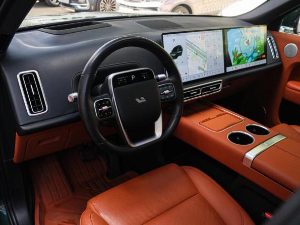 Li Auto (Lixiang) L9 I с пробегом 2023 года, цена 6 150 000 рублей, 49698 км, внедорожник, Автокод Объявления