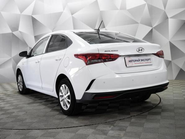 Hyundai Solaris II Рестайлинг с пробегом 2021 года, цена 1 757 000 рублей, 91414 км, седан, Автокод Объявления