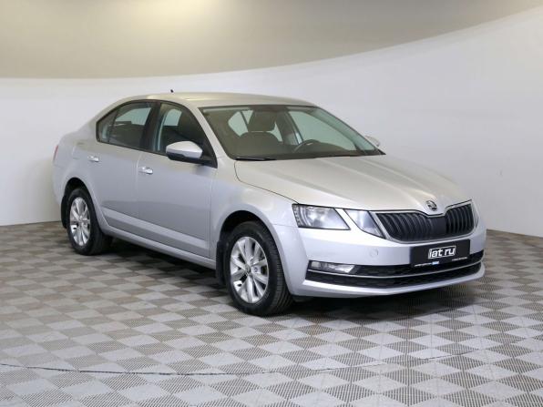 Skoda Octavia III (A7) Рестайлинг с пробегом 2017 года, цена 1 490 000 рублей, 187496 км, лифтбек, Автокод Объявления