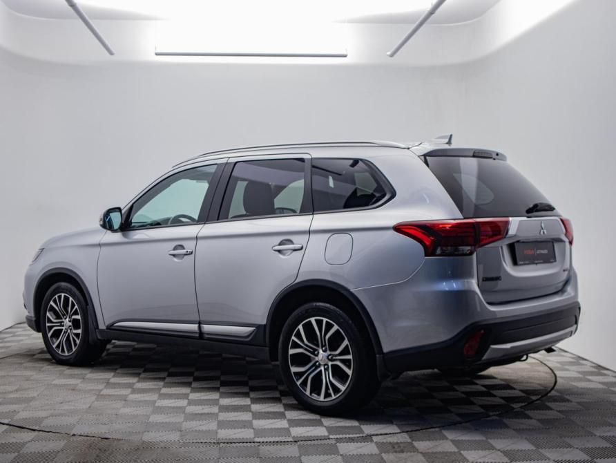 Mitsubishi Outlander III Рестайлинг 2 Москва  - изображение 3