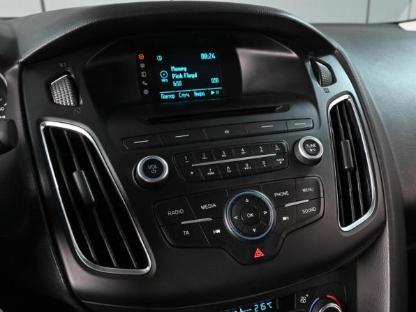Ford Focus III Рестайлинг с пробегом 2015 года, цена 919 000 рублей, 146365 км, седан, Автокод Объявления