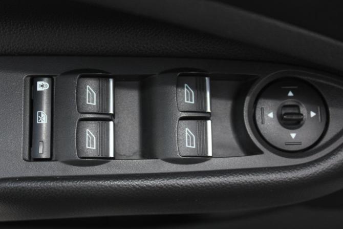 Ford Kuga II Рестайлинг с пробегом 2018 года, цена 1 417 000 рублей, 128928 км, внедорожник, Автокод Объявления