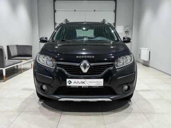 Renault Sandero II с пробегом 2018 года, цена 1 103 421 рубль, 62600 км, хэтчбек, Автокод Объявления