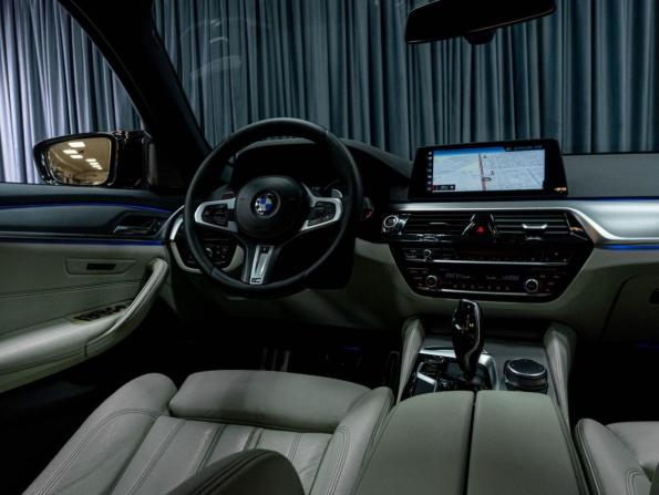 BMW 5 серии VII (G30/G31/G38) с пробегом 2018 года, цена 3 499 000 рублей, 198805 км, седан, Автокод Объявления