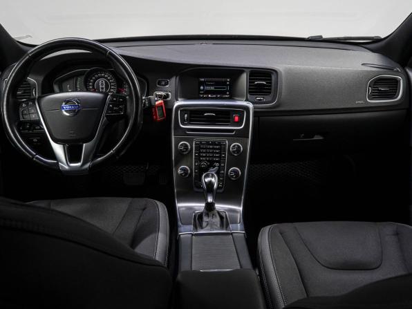 Volvo S60 II Рестайлинг с пробегом 2014 года, цена 1 379 000 рублей, 189320 км, седан, Автокод Объявления