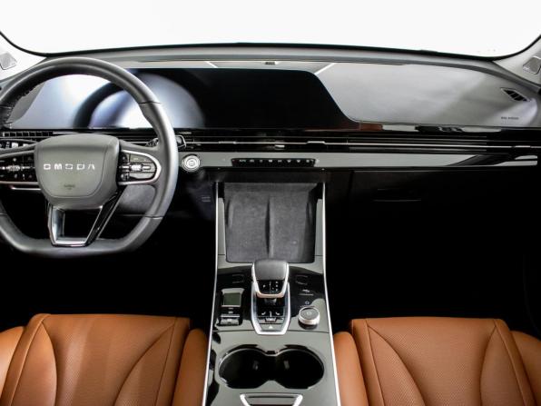 Omoda C5 I с пробегом 2023 года, цена 1 900 000 рублей, 25240 км, внедорожник, Автокод Объявления