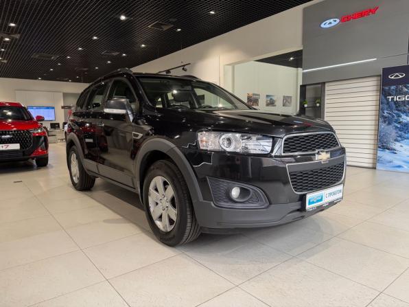 Chevrolet Captiva I Рестайлинг 2 с пробегом 2014 года, цена 1 309 400 рублей, 182000 км, внедорожник, Автокод Объявления