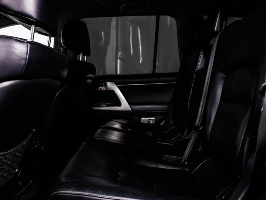 Toyota Land Cruiser 200 Series Рестайлинг 1 Москва  - изображение 11