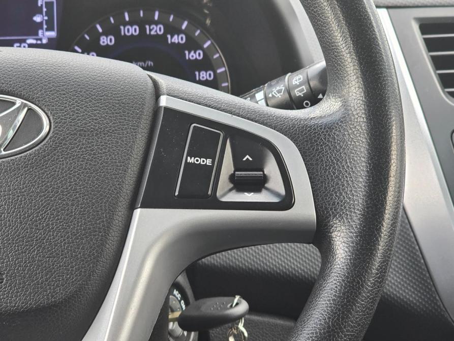 Hyundai Solaris I Рестайлинг Таганрог  - изображение 17