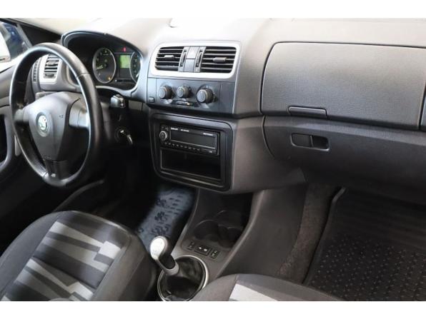 Skoda Fabia II с пробегом 2008 года, цена 428 000 рублей, 167751 км, универсал, Автокод Объявления