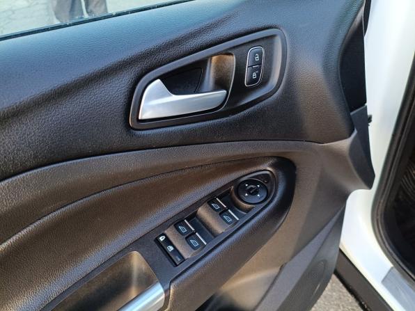 Ford Kuga II Рестайлинг с пробегом 2018 года, цена 1 699 000 рублей, 89853 км, внедорожник, Автокод Объявления