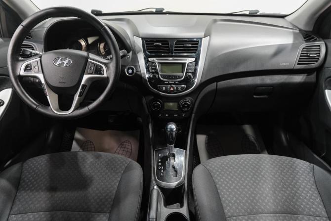 Hyundai Solaris I с пробегом 2012 года, цена 849 000 рублей, 149400 км, хэтчбек, Автокод Объявления