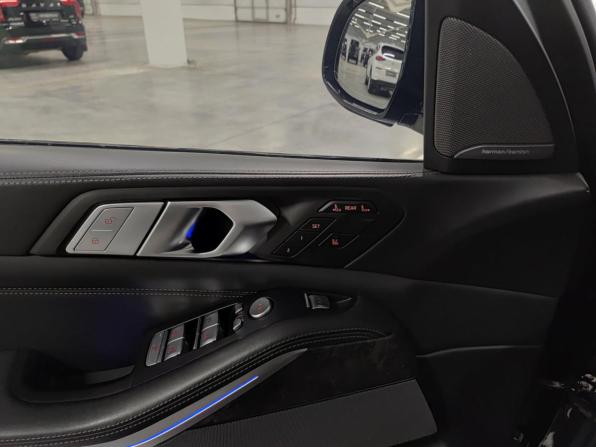 BMW X7 I (G07) с пробегом 2022 года, цена 8 999 000 рублей, 92075 км, внедорожник, Автокод Объявления