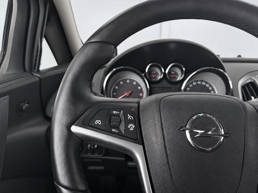 Opel Astra J Рестайлинг Уфа  - изображение 9