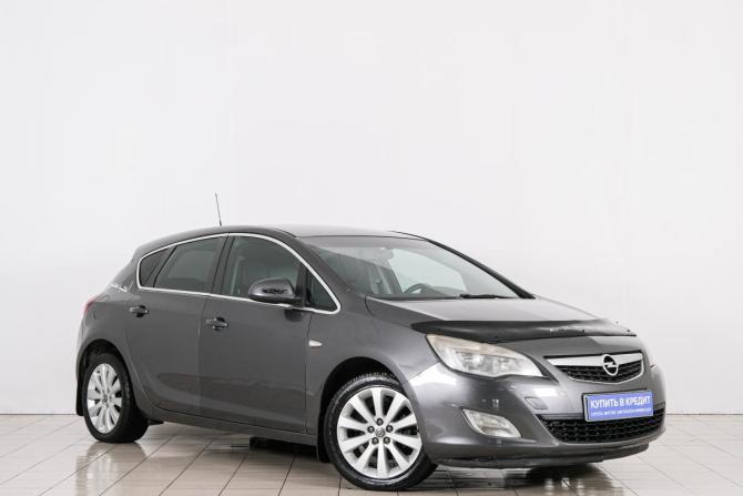 Opel Astra J