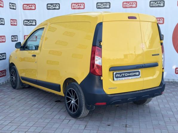 Renault Dokker I с пробегом 2018 года, цена 1 600 000 рублей, 79500 км, фургон, Автокод Объявления
