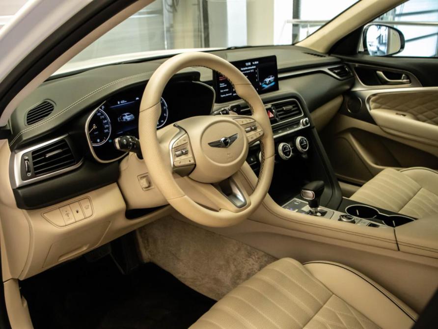 Genesis G70 I Рестайлинг Москва  - изображение 7
