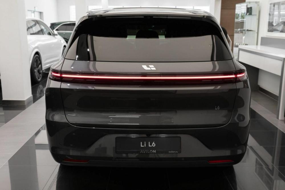 Li Auto (Lixiang) L6 Москва  - изображение 5