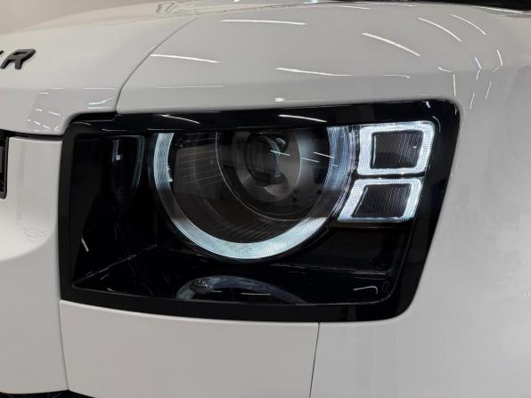Land Rover Defender II с пробегом 2023 года, цена 10 990 000 рублей, 22736 км, внедорожник, Автокод Объявления