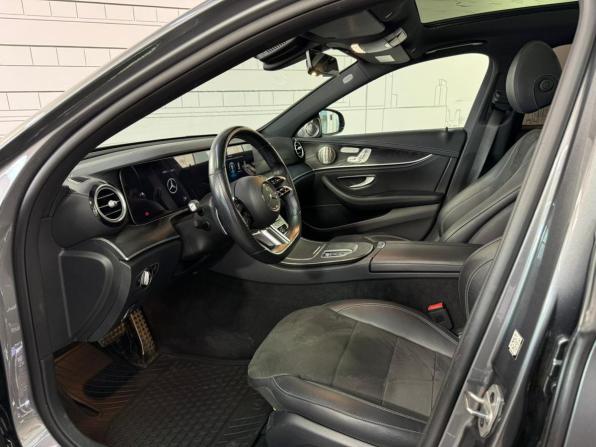 Mercedes-Benz E-Класс V (W213 S213 C238) Рестайлинг с пробегом 2021 года, цена 5 430 000 рублей, 63391 км, седан, Автокод Объявления