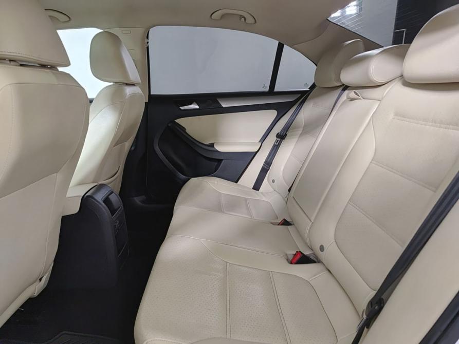 Volkswagen Jetta VI Рестайлинг Уфа  - изображение 15