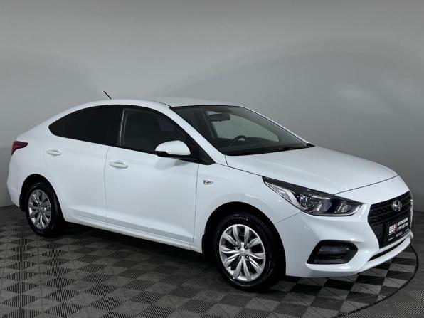 Hyundai Solaris II с пробегом 2017 года, цена 1 397 000 рублей, 87822 км, седан, Автокод Объявления