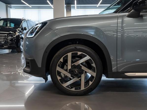 Mini Countryman III с пробегом 2024 года, цена 5 690 000 рублей, 8294 км, внедорожник, Автокод Объявления