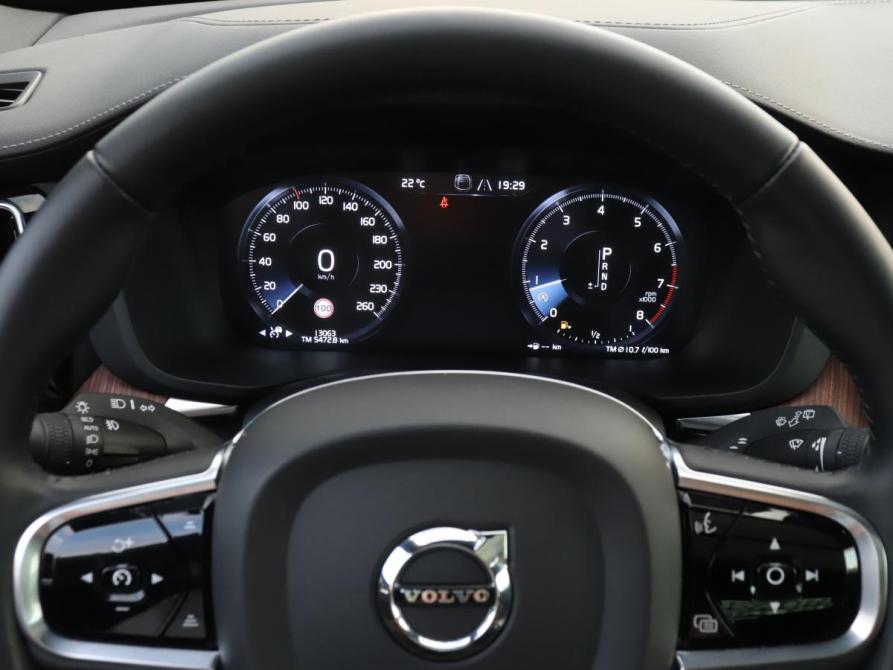 Volvo XC60 II Москва  - изображение 11