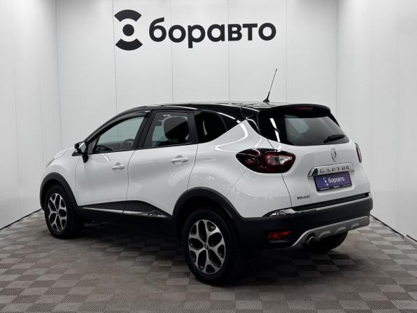 Renault Kaptur I с пробегом 2017 года, цена 1 270 000 рублей, 165619 км, внедорожник, Автокод Объявления