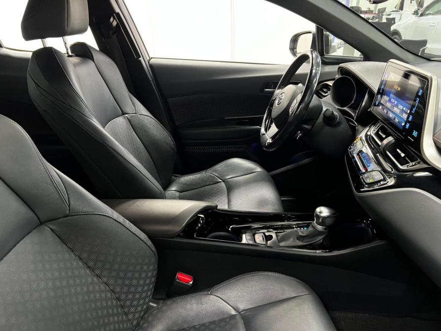 Toyota C-HR I Рестайлинг Казань  - изображение 16