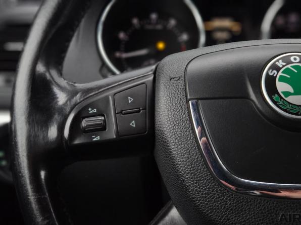 Skoda Yeti I с пробегом 2011 года, цена 910 000 рублей, 173000 км, внедорожник, Автокод Объявления