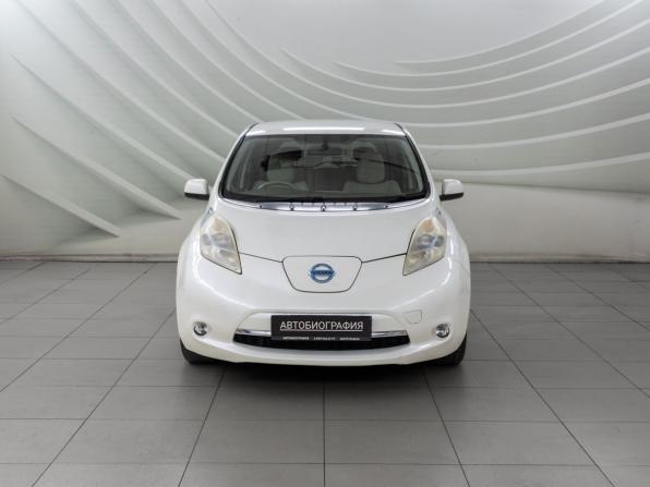 Nissan Leaf I (ZE0/AZE0) с пробегом 2011 года, цена 598 000 рублей, 125934 км, хэтчбек, Автокод Объявления