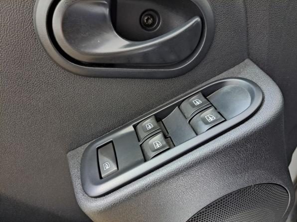 Lada (ВАЗ) Largus I Рестайлинг с пробегом 2024 года, цена 1 045 000 рублей, 40120 км, универсал, Автокод Объявления