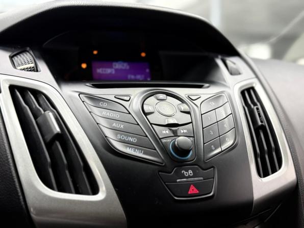 Ford Focus III с пробегом 2012 года, цена 790 000 рублей, 145982 км, хэтчбек, Автокод Объявления
