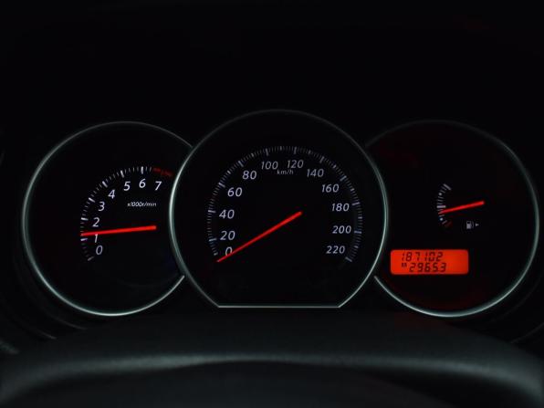 Nissan Tiida I Рестайлинг с пробегом 2011 года, цена 779 999 рублей, 187100 км, хэтчбек, Автокод Объявления