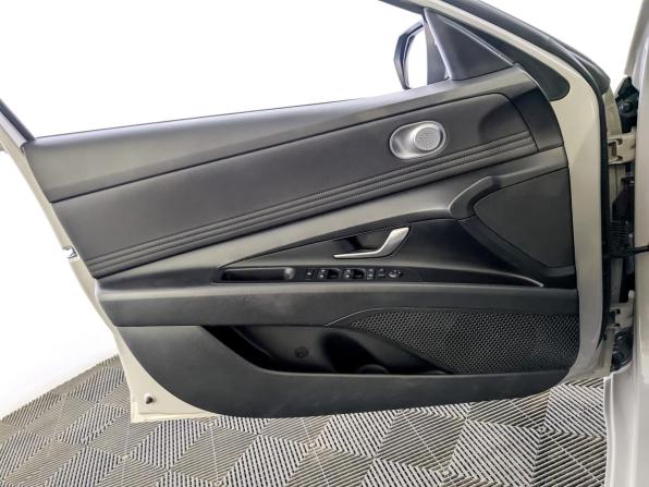 Hyundai Elantra VII (CN7) с пробегом 2021 года, цена 1 700 000 рублей, 185410 км, седан, Автокод Объявления