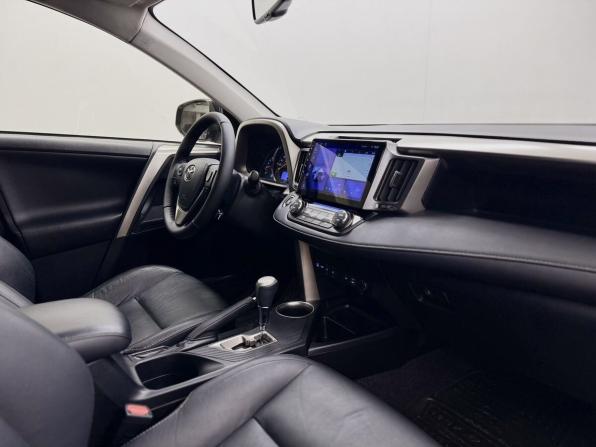 Toyota RAV4 IV (XA40) с пробегом 2013 года, цена 2 200 000 рублей, 111260 км, внедорожник, Автокод Объявления