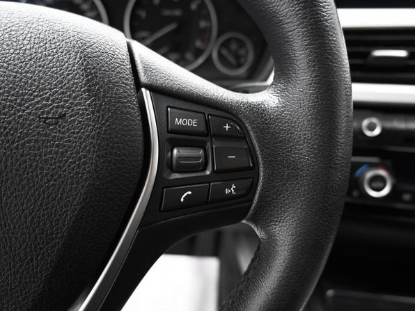 BMW 3 серии VI (F3x) Рестайлинг с пробегом 2017 года, цена 2 695 000 рублей, 129077 км, лифтбек, Автокод Объявления