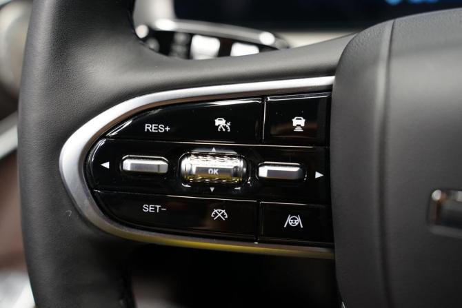 Chery Tiggo 8 Pro Max I Рестайлинг с пробегом 2024 года, цена 2 890 000 рублей, 34000 км, внедорожник, Автокод Объявления