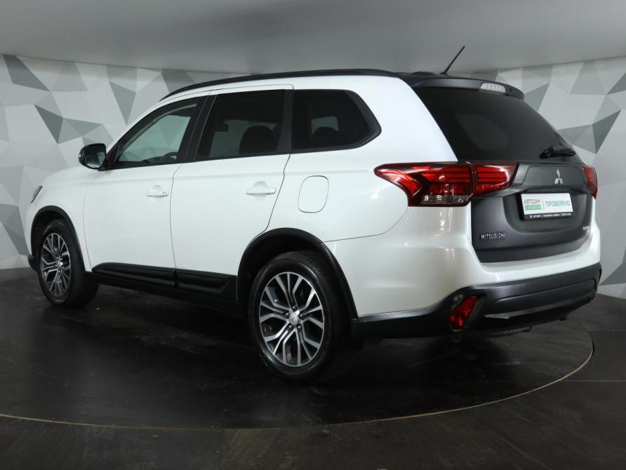 Mitsubishi Outlander III Рестайлинг 2 Москва  - изображение 7