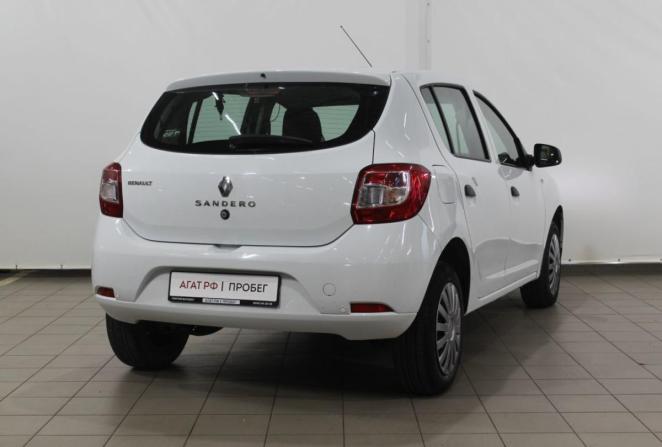 Renault Sandero II с пробегом 2018 года, цена 880 000 рублей, 82742 км, хэтчбек, Автокод Объявления