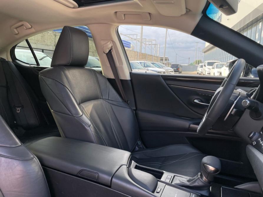 Lexus ES VII Краснодар  - изображение 28