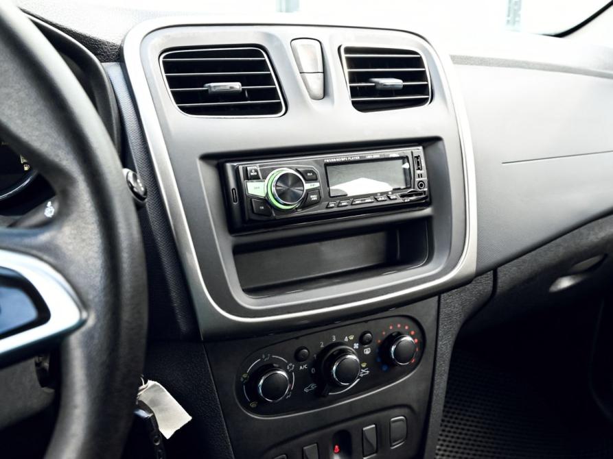 Renault Logan II Рестайлинг Екатеринбург  - изображение 10